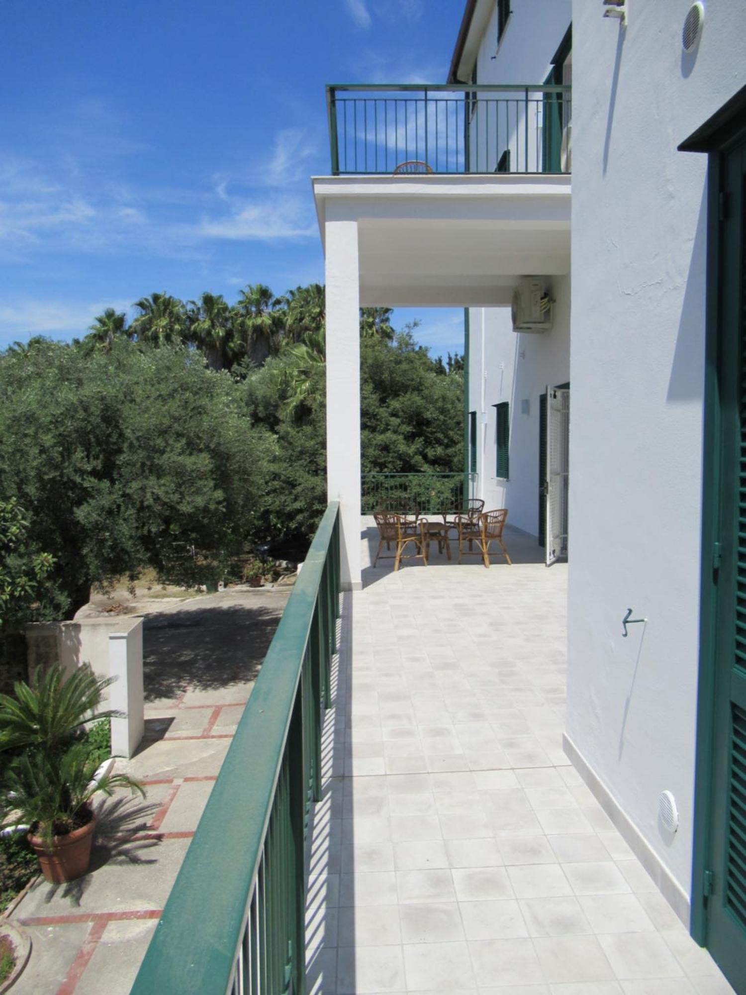 Villa Marta ตารันโต ภายนอก รูปภาพ